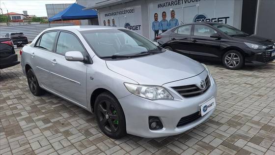 TOYOTA COROLLA 2.0 XEI 16V FLEX 4P AUTOMÁTICO